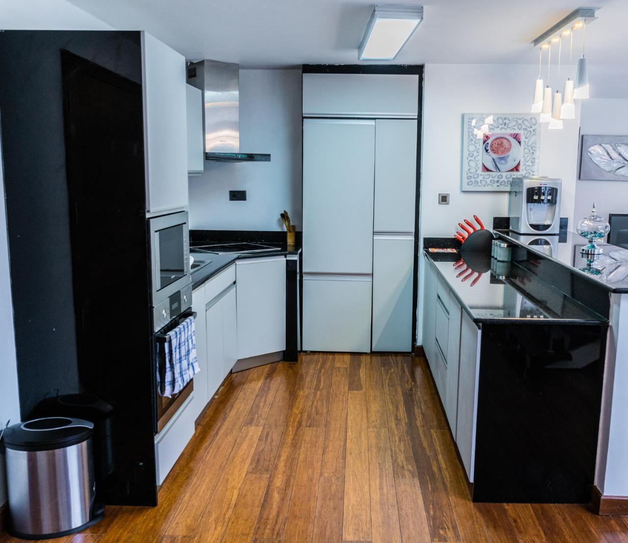 나이로비 The Lofts At Wood Avenue - Kilimani 아파트 외부 사진
